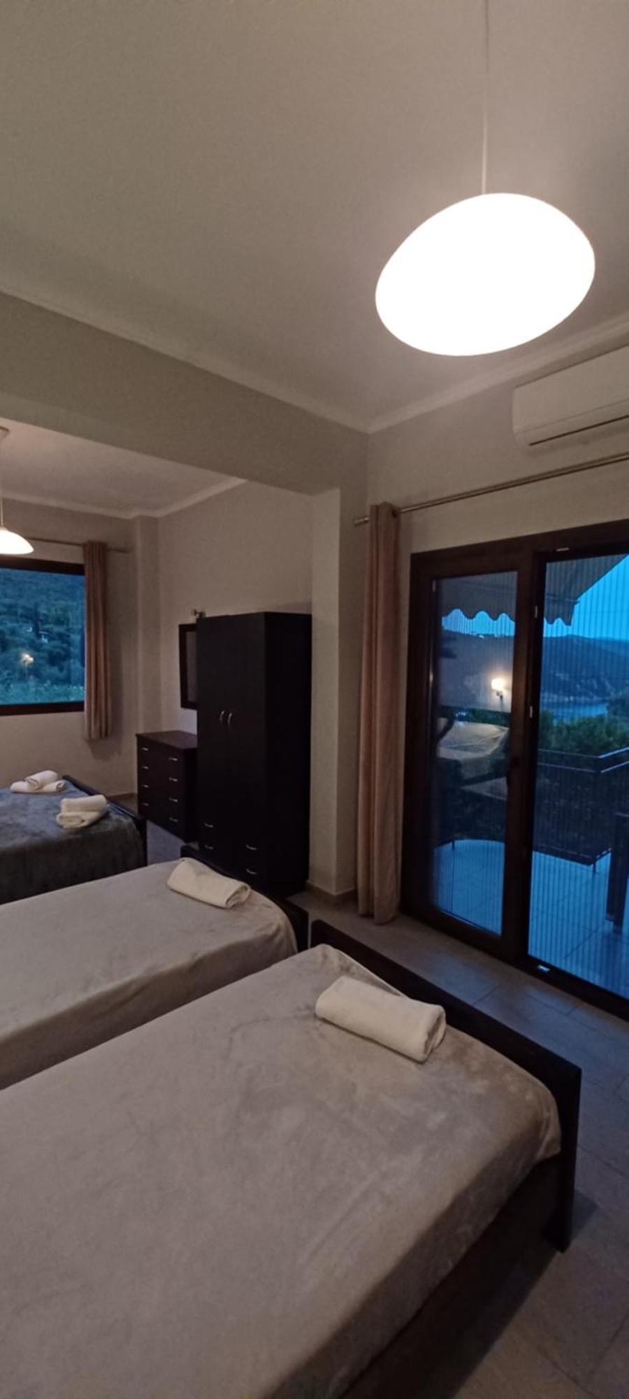 Tsanis Apartment ปาร์กา ห้อง รูปภาพ