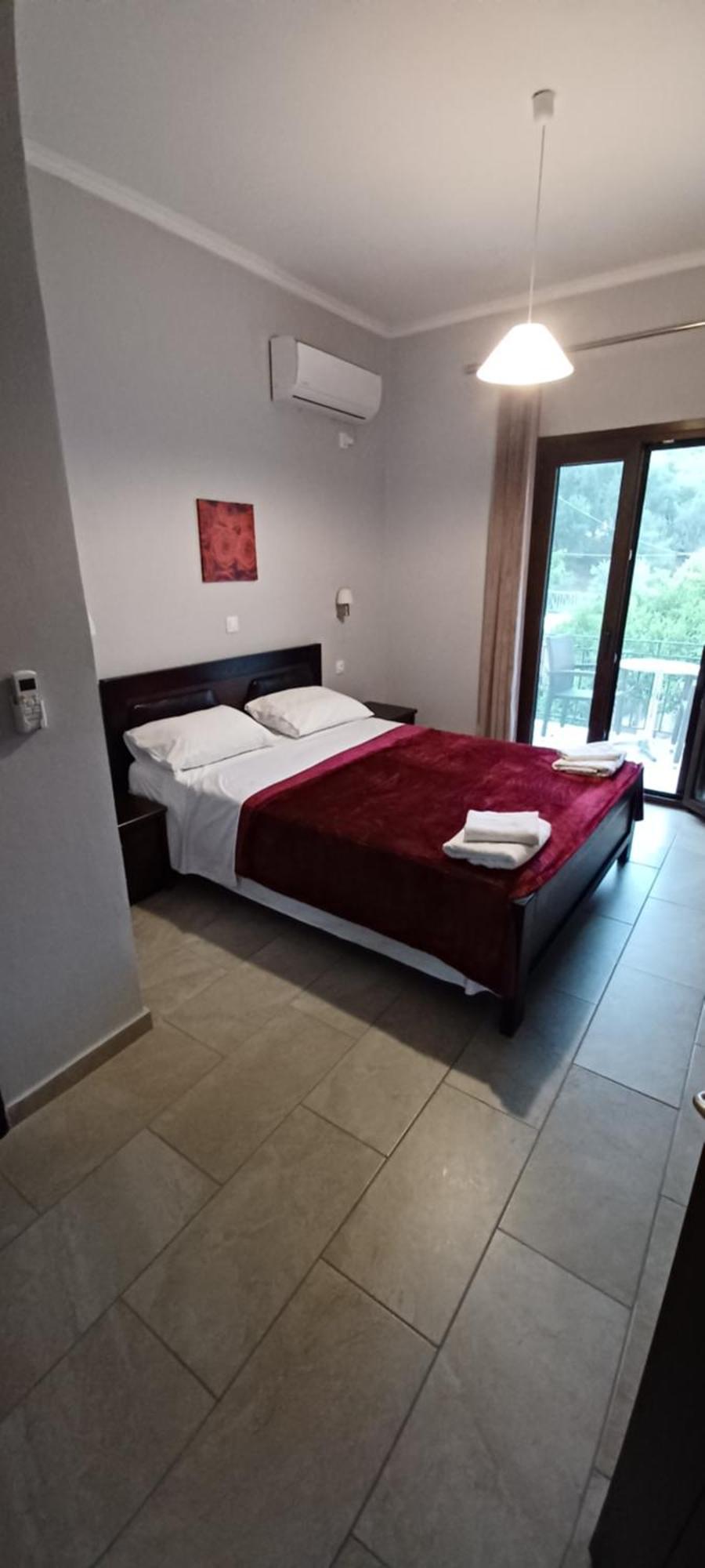 Tsanis Apartment ปาร์กา ภายนอก รูปภาพ